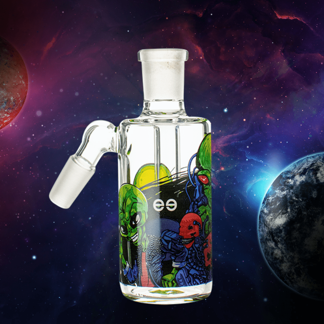 Cheech Glass 14mm 45° Alien Decal Ash Catcher 14mm Winkler Vape SuperStore and Bong Shop Manitoba Canada